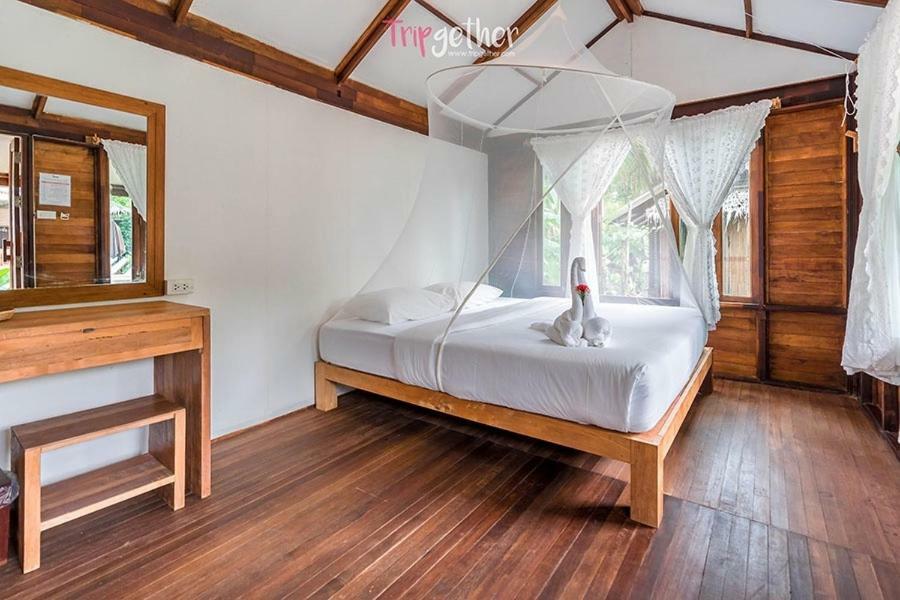 Jungle Koh Kood Resort Ban Khlong Chao Экстерьер фото